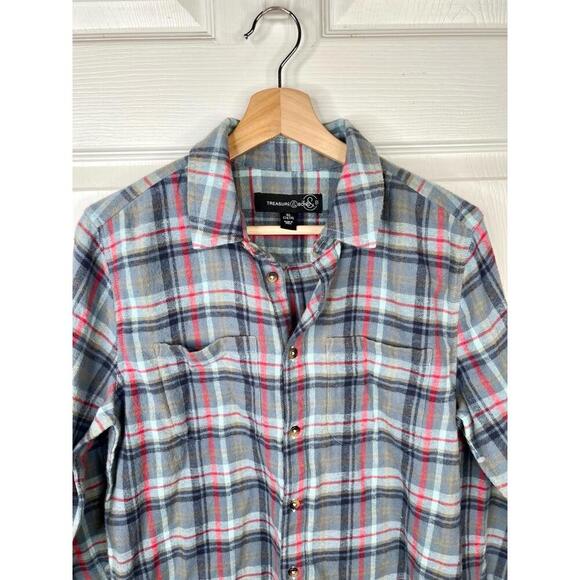 Treasure Bond Blue Plaid Button Up Flannel Shirt Two Pockets Girls XL 14/16 - Picture 3 of 11